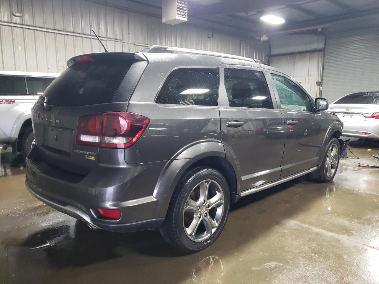 2017 Dodge Journey - Image 3