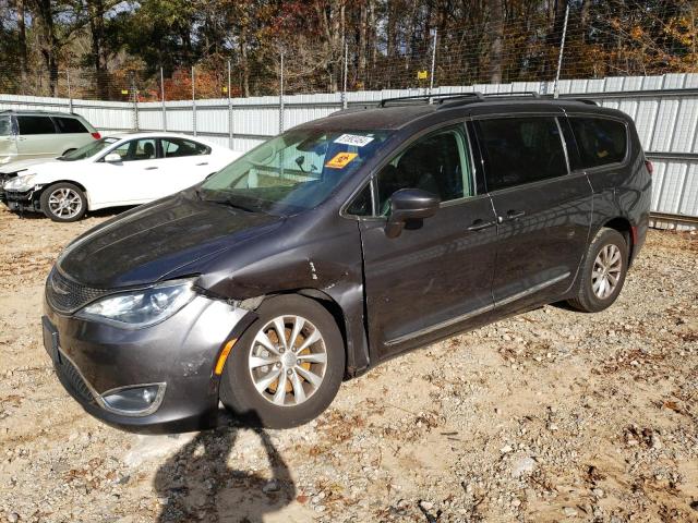 Мінівени CHRYSLER PACIFICA 2017 Сірий