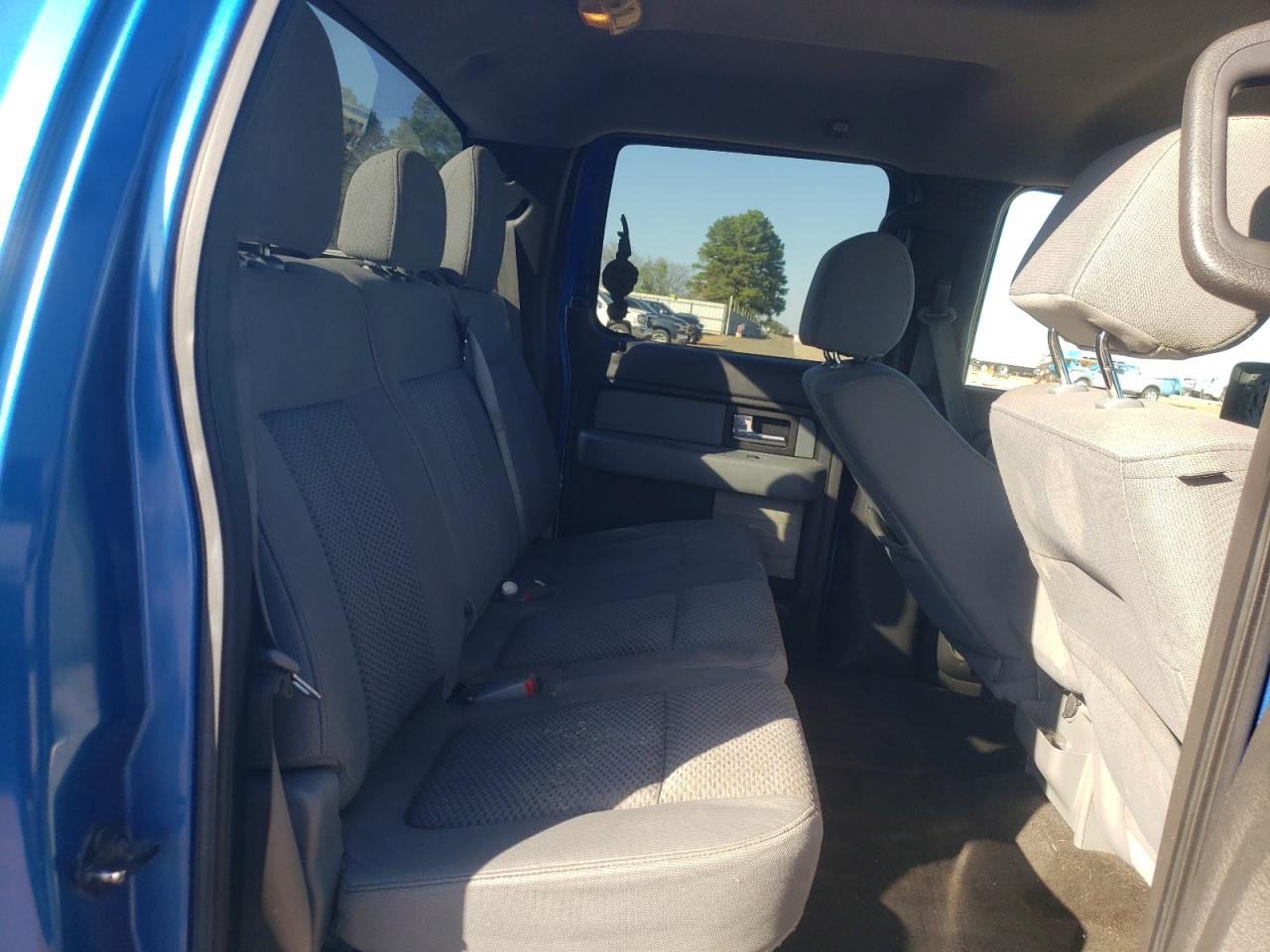 2012 Ford F-150 - Image 10