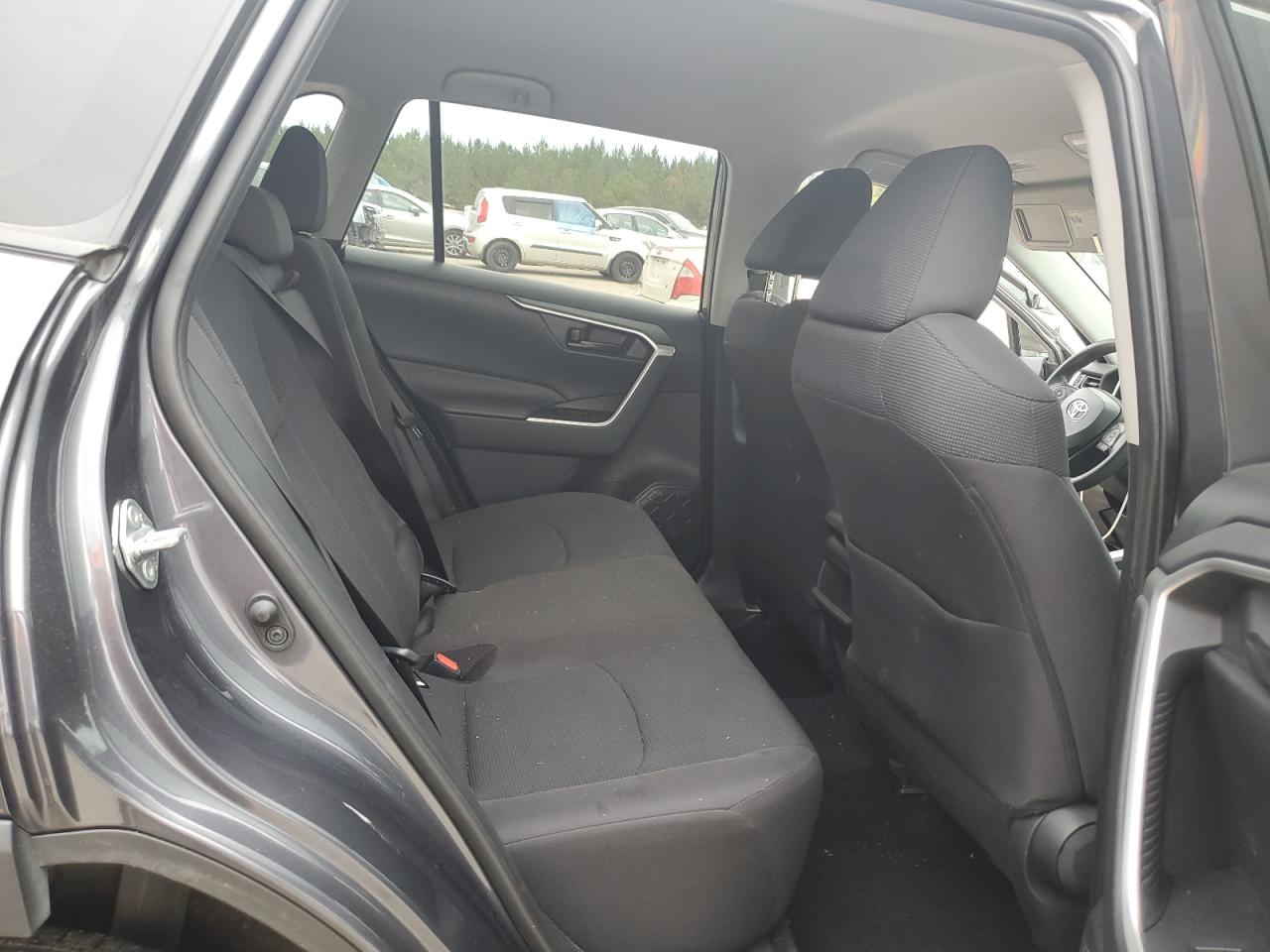 2019 Toyota RAV 4 - Image 10