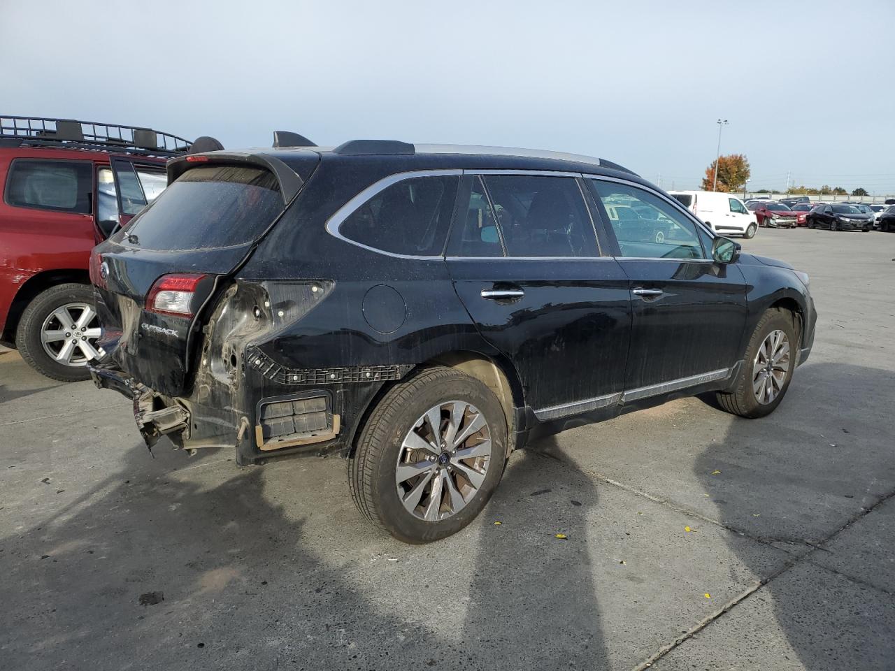 2018 Subaru Outback - Image 3