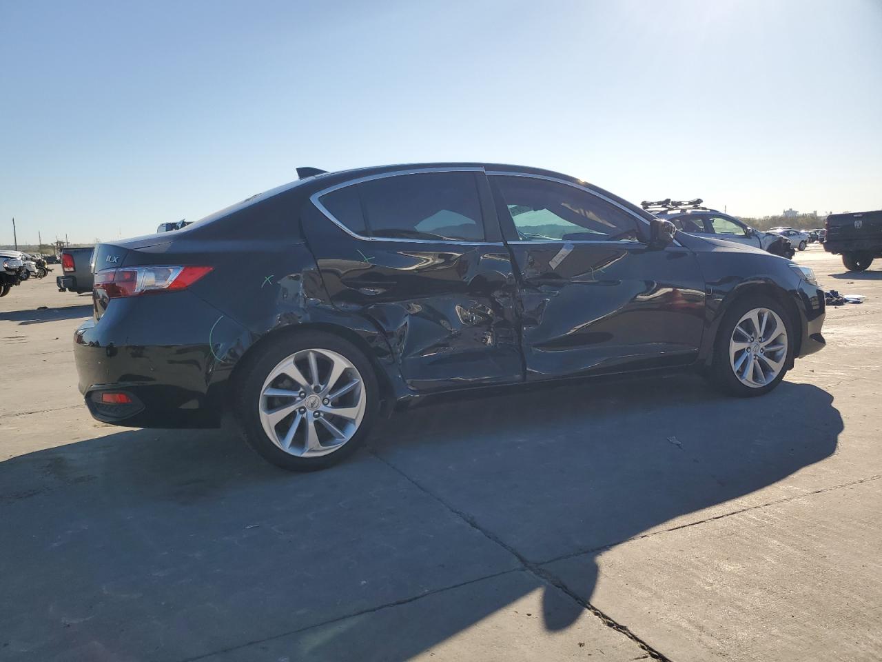 VIN 19UDE2F70GA013257 2016 ACURA ILX no.3