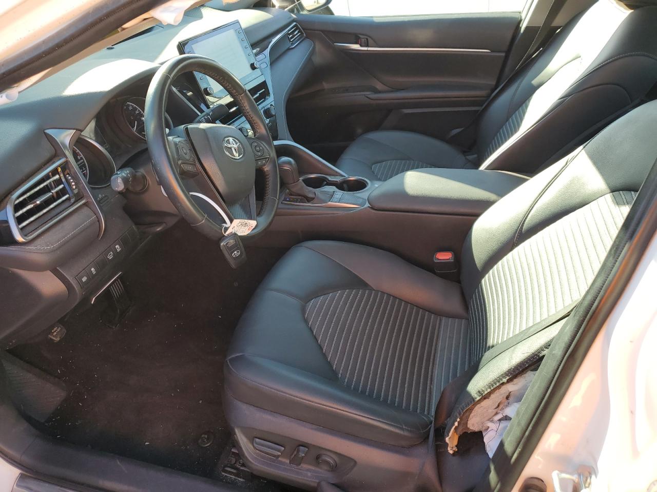 2023 Toyota Camry - Image 7