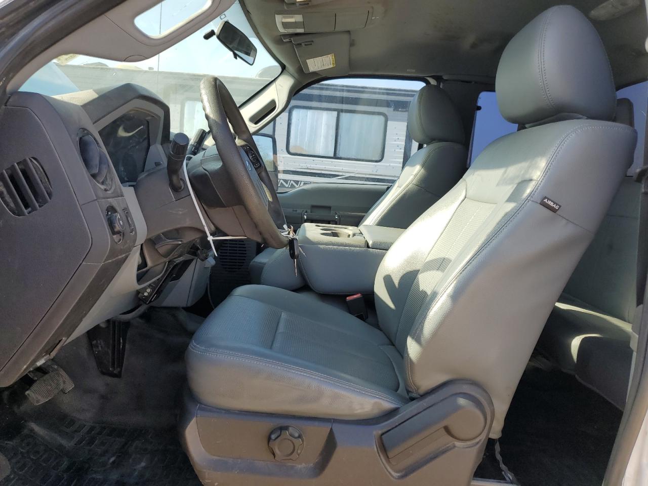 2015 Ford F450 - Image 7