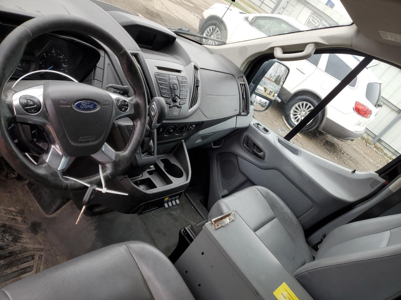 2017 Ford Transit - Image 8