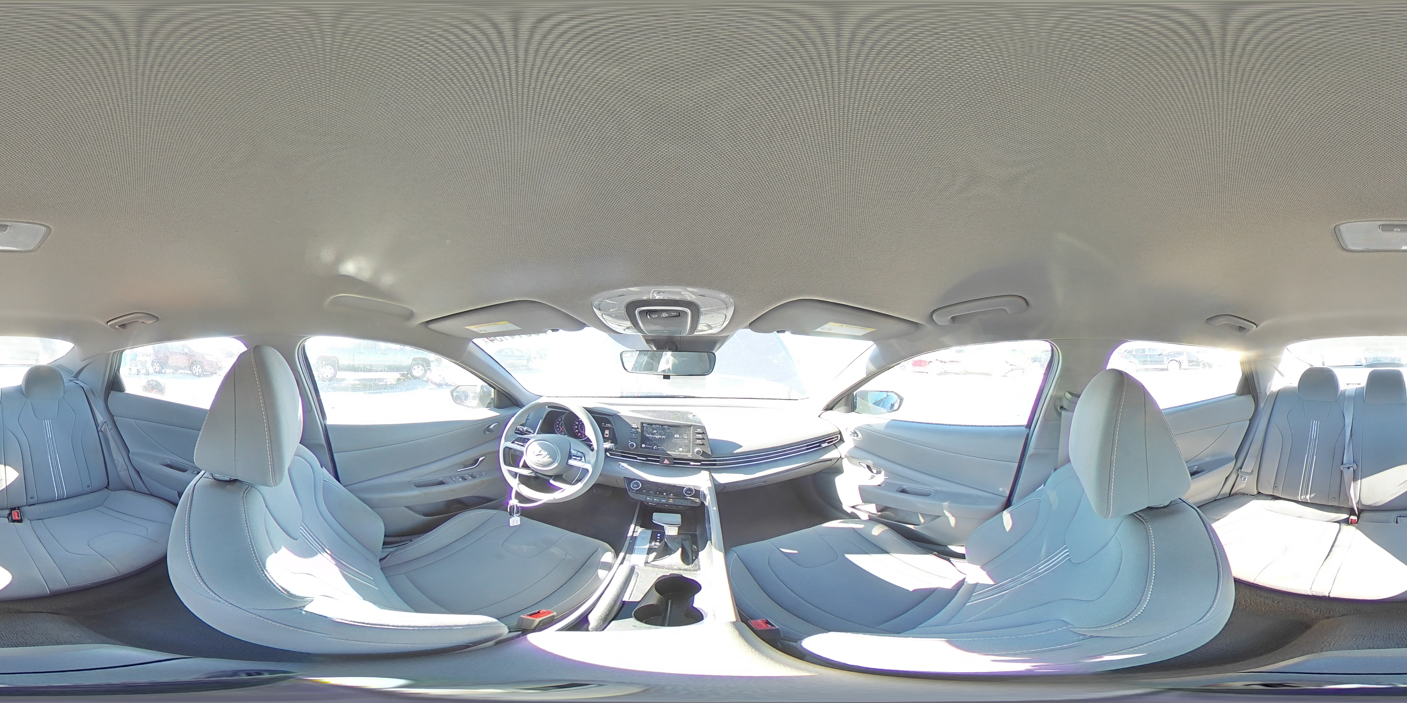 2021 Hyundai Elantra - Image 12