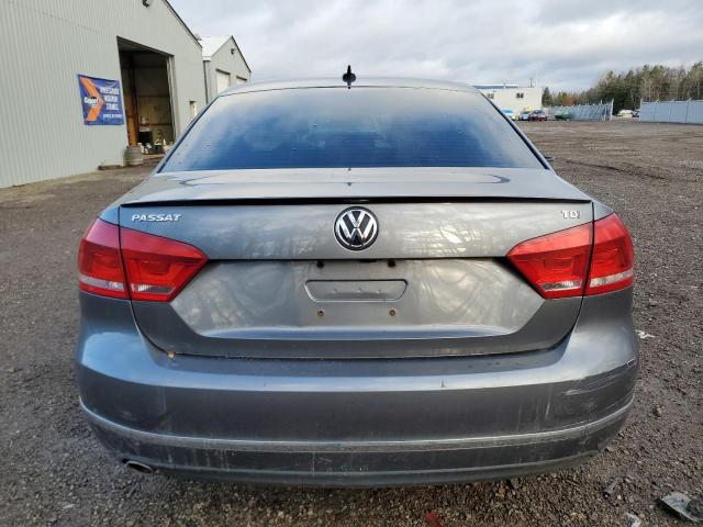 2015 VOLKSWAGEN PASSAT SE