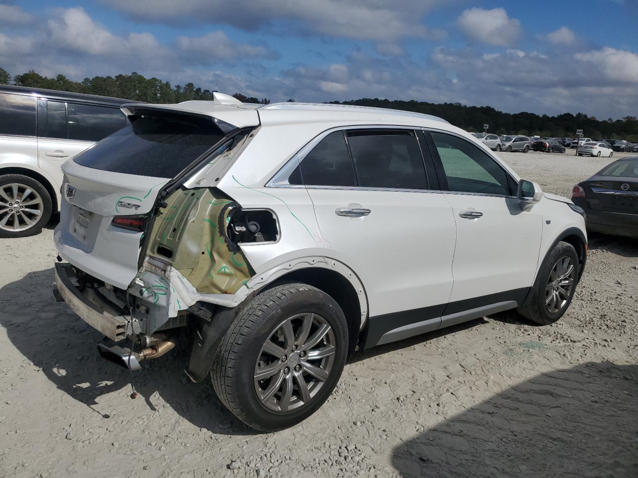 2019 Cadillac XT4 - Image 3