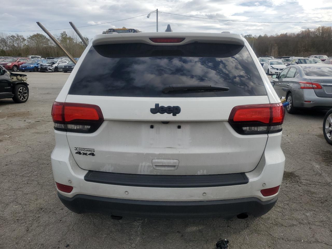 2019 Jeep Grand Cherokee - Image 6