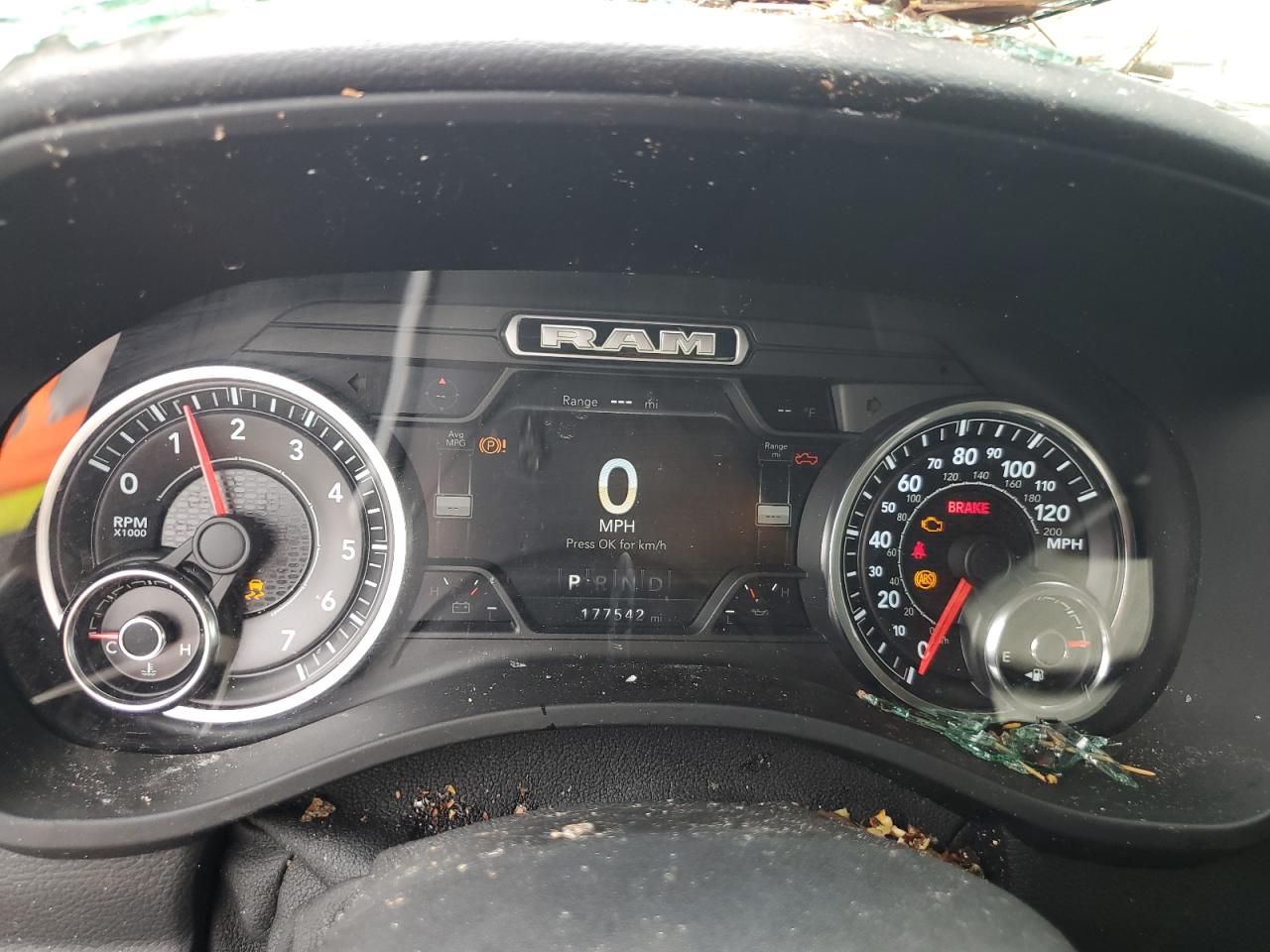 2019 RAM 1500 - Image 9