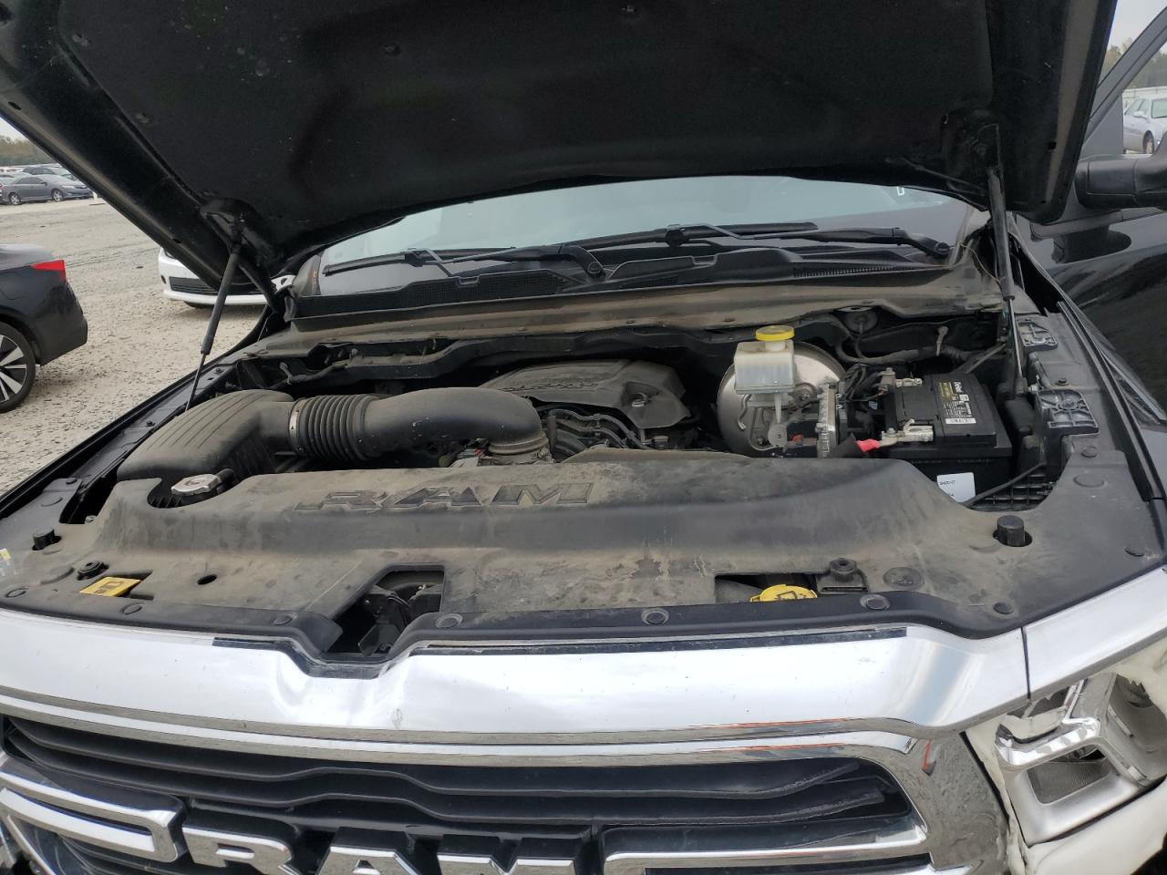 2021 RAM 1500 - Image 11
