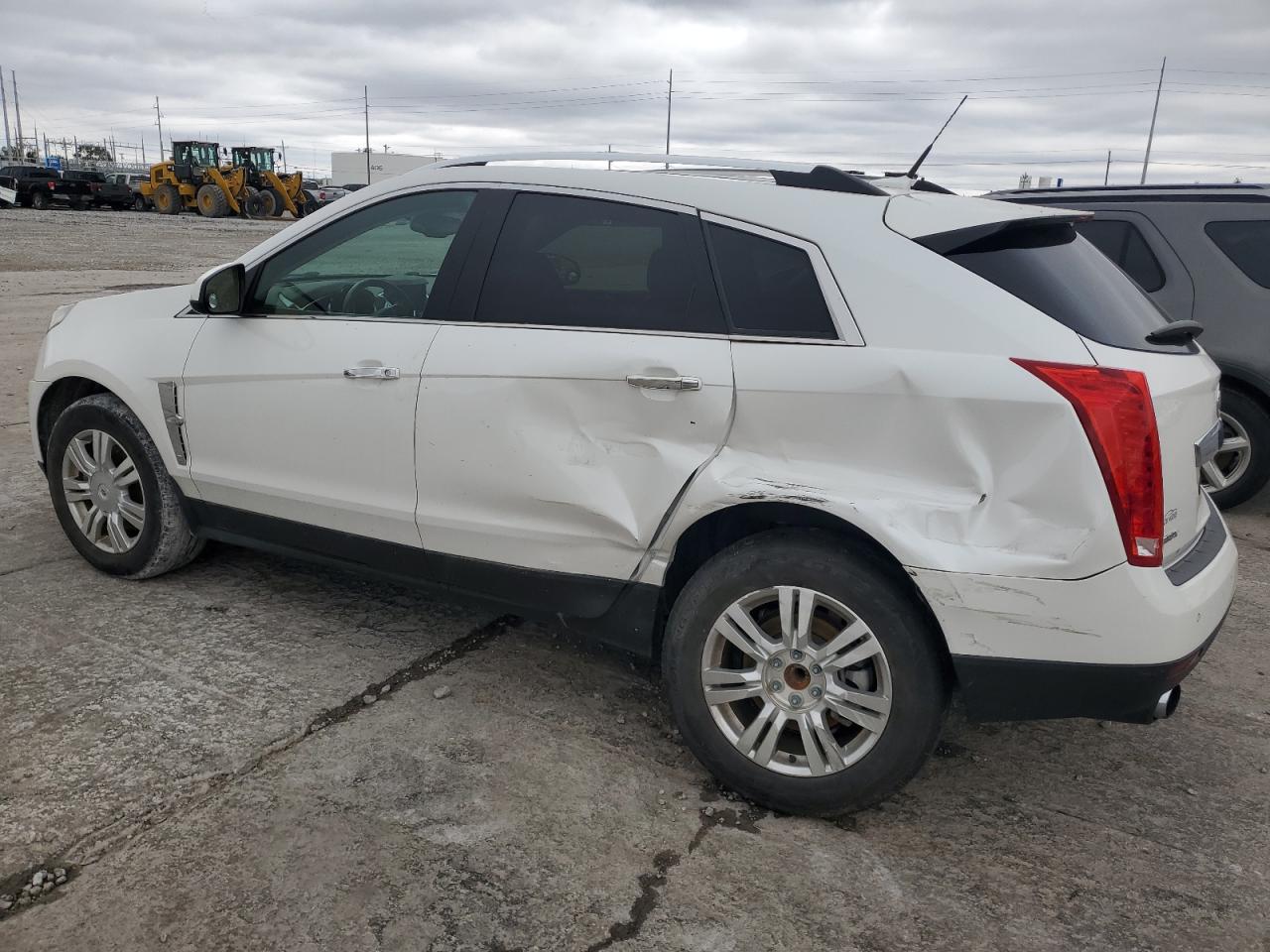 2011 Cadillac SRX - Image 2