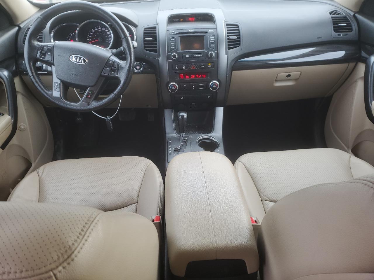2012 Kia Sorento - Image 8