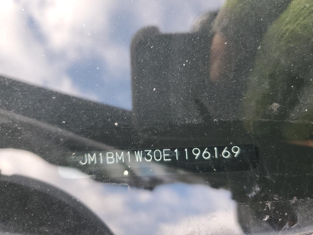 2014 Mazda 3 - Image 12