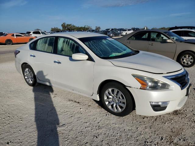  NISSAN ALTIMA 2014 White