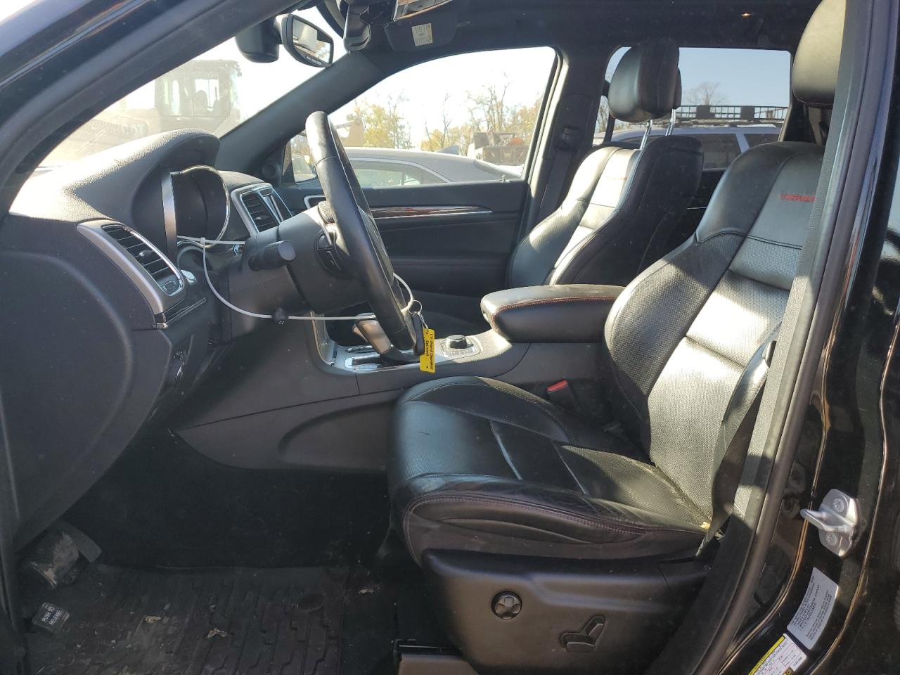 2017 Jeep Grand Cherokee - Image 7