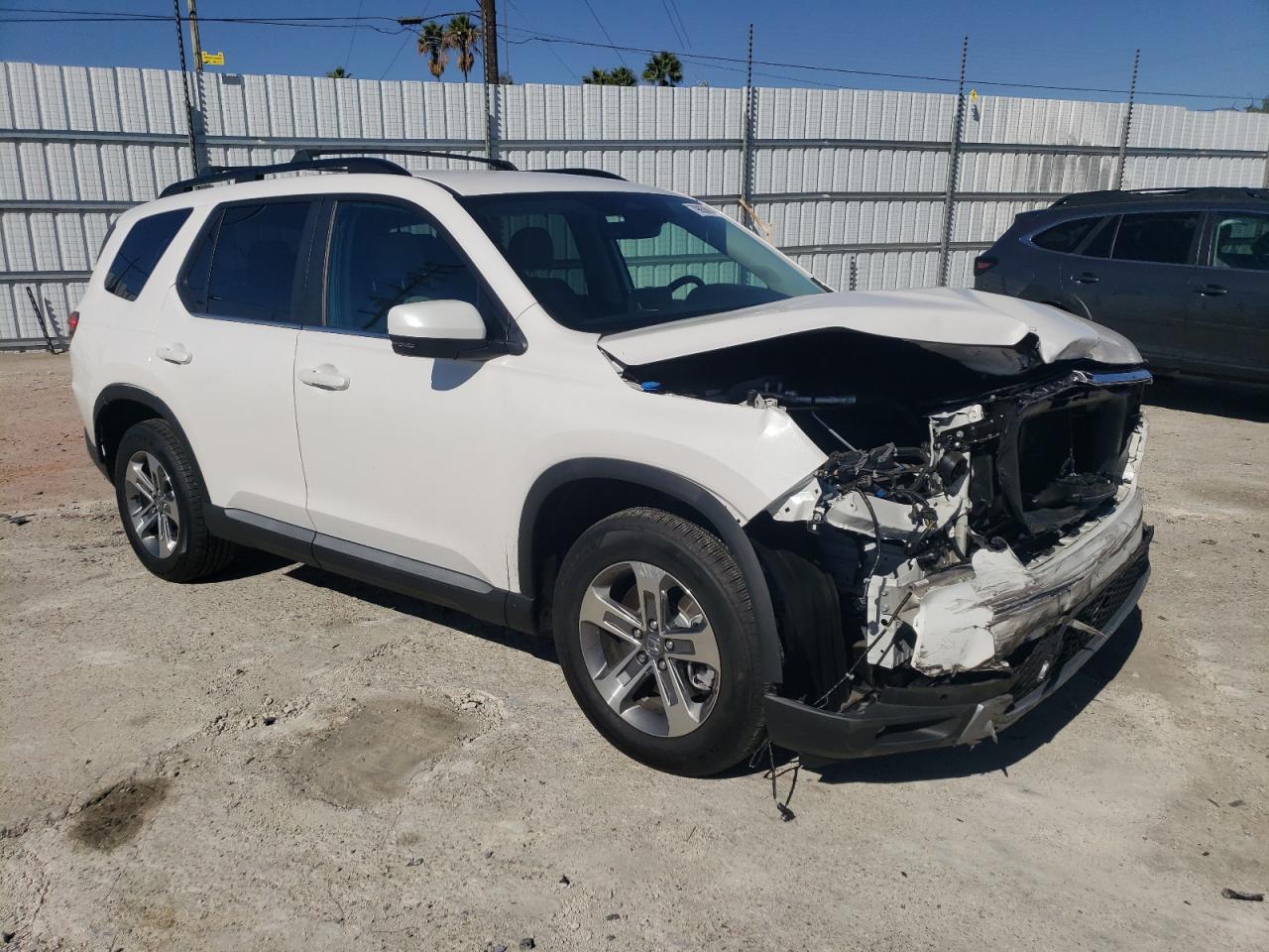 VIN 5FNYG1H46RB026726 2024 HONDA PILOT no.4