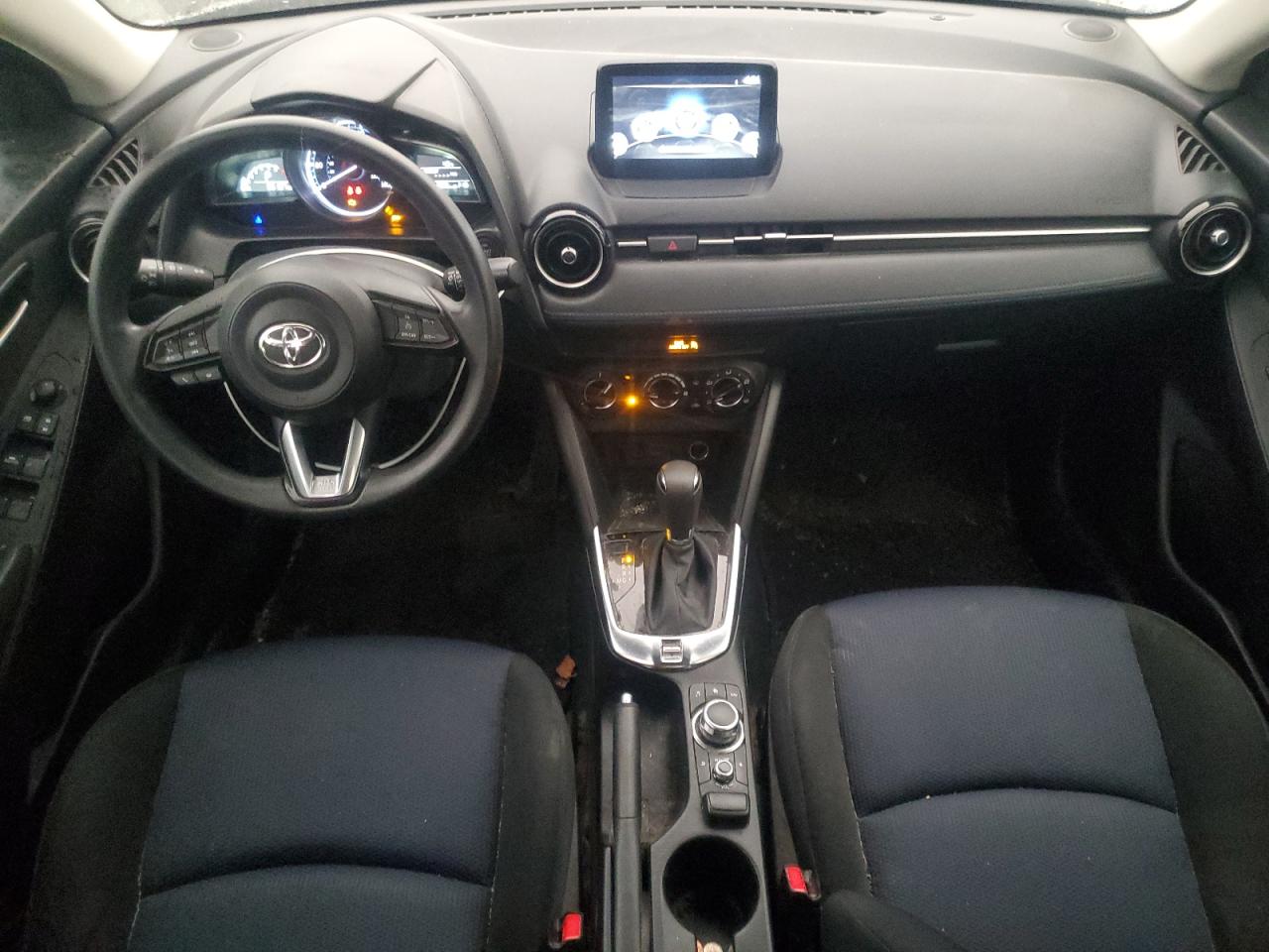 2019 Toyota Yaris - Image 8