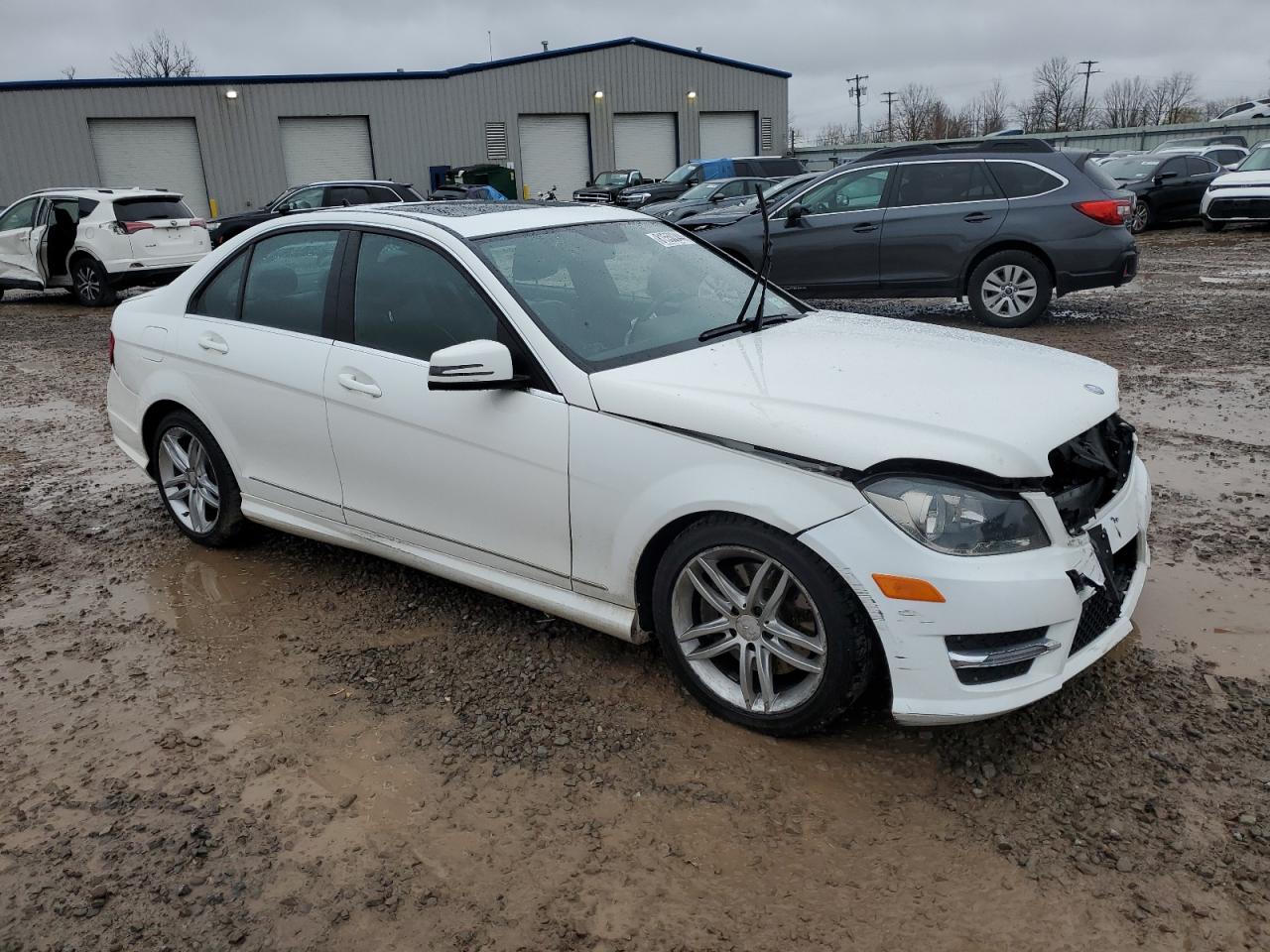 VIN WDDGF8AB6ER314322 2014 MERCEDES-BENZ C-CLASS no.4