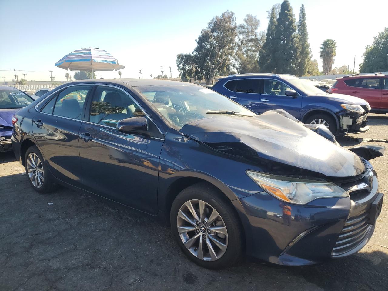 VIN 4T1BF1FK2GU508507 2016 TOYOTA CAMRY no.4