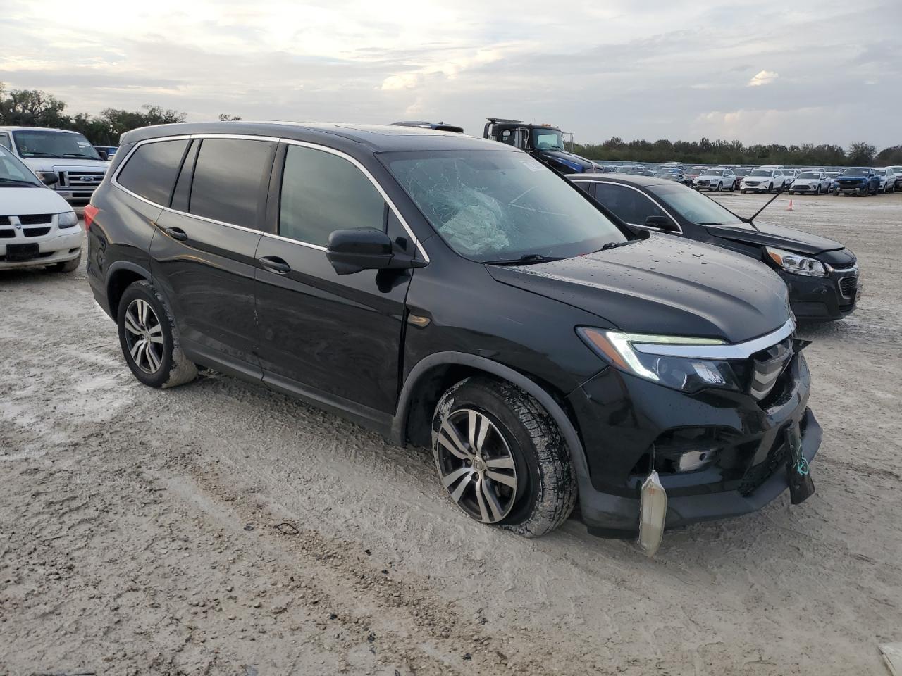 2016 Honda Pilot - Image 4