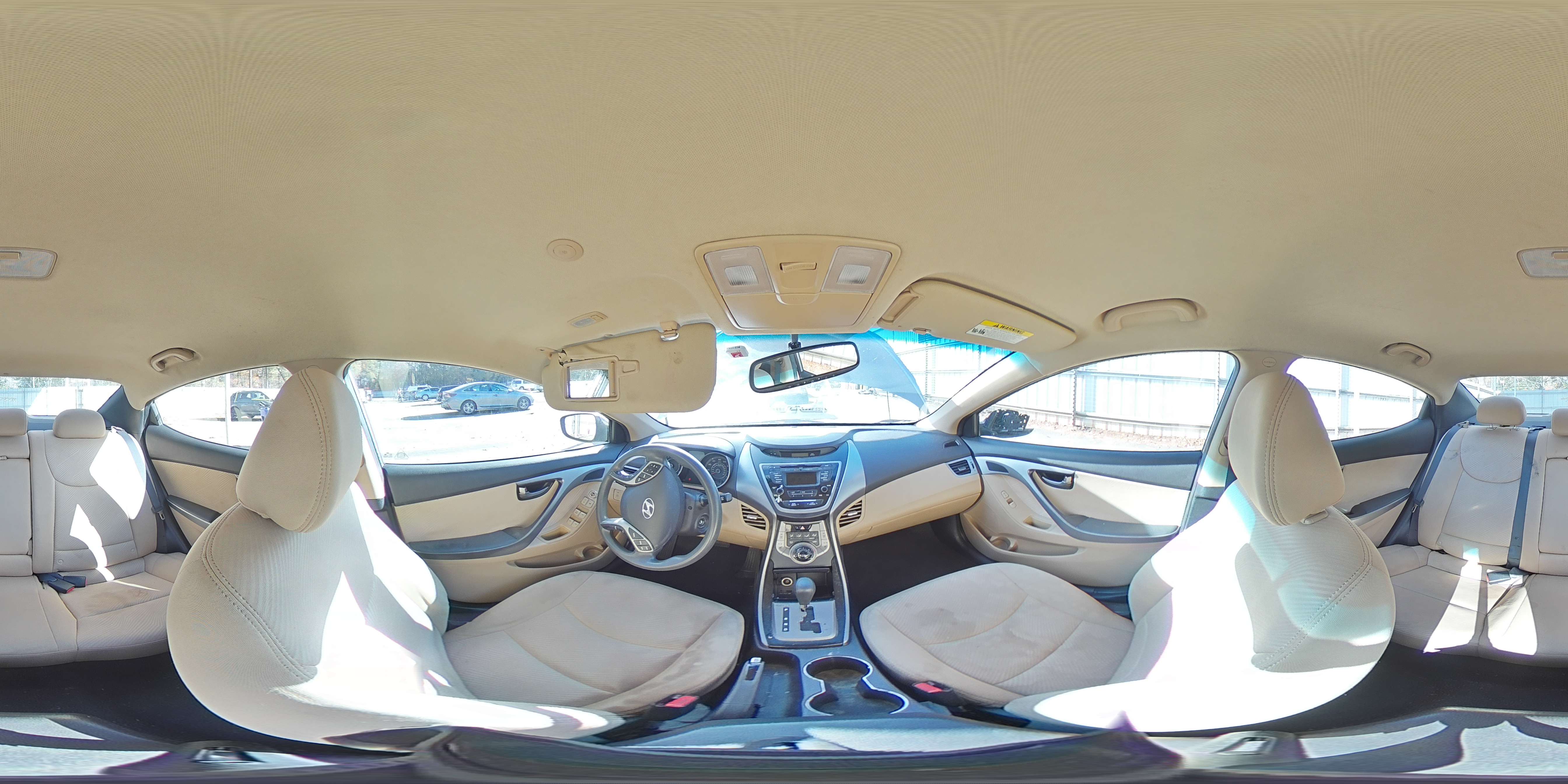 2013 Hyundai Elantra - Image 14