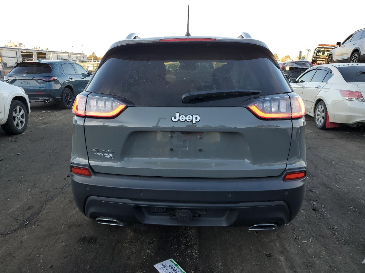 2020 Jeep Grand Cherokee - Image 6