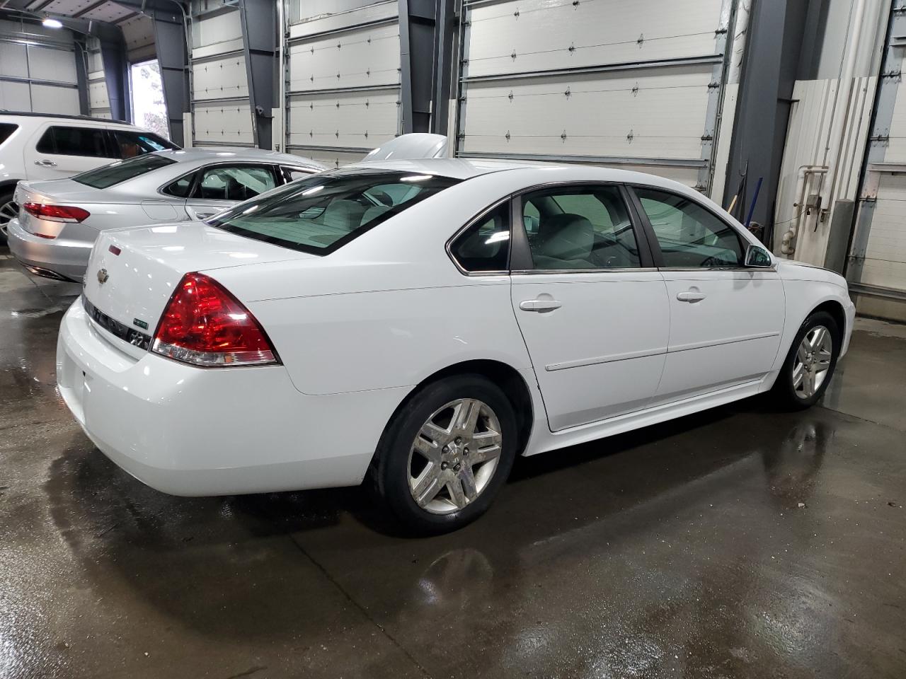 2011 Chevrolet Impala - Image 3