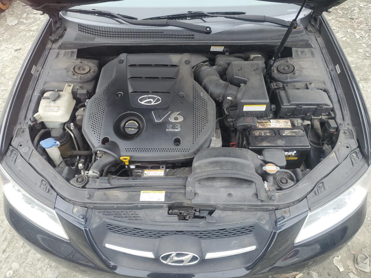 2008 Hyundai Sonata - Image 11