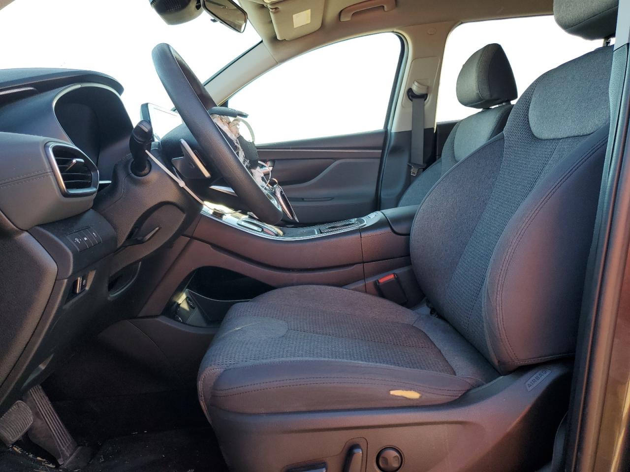 2022 Hyundai Santa Fe - Image 7
