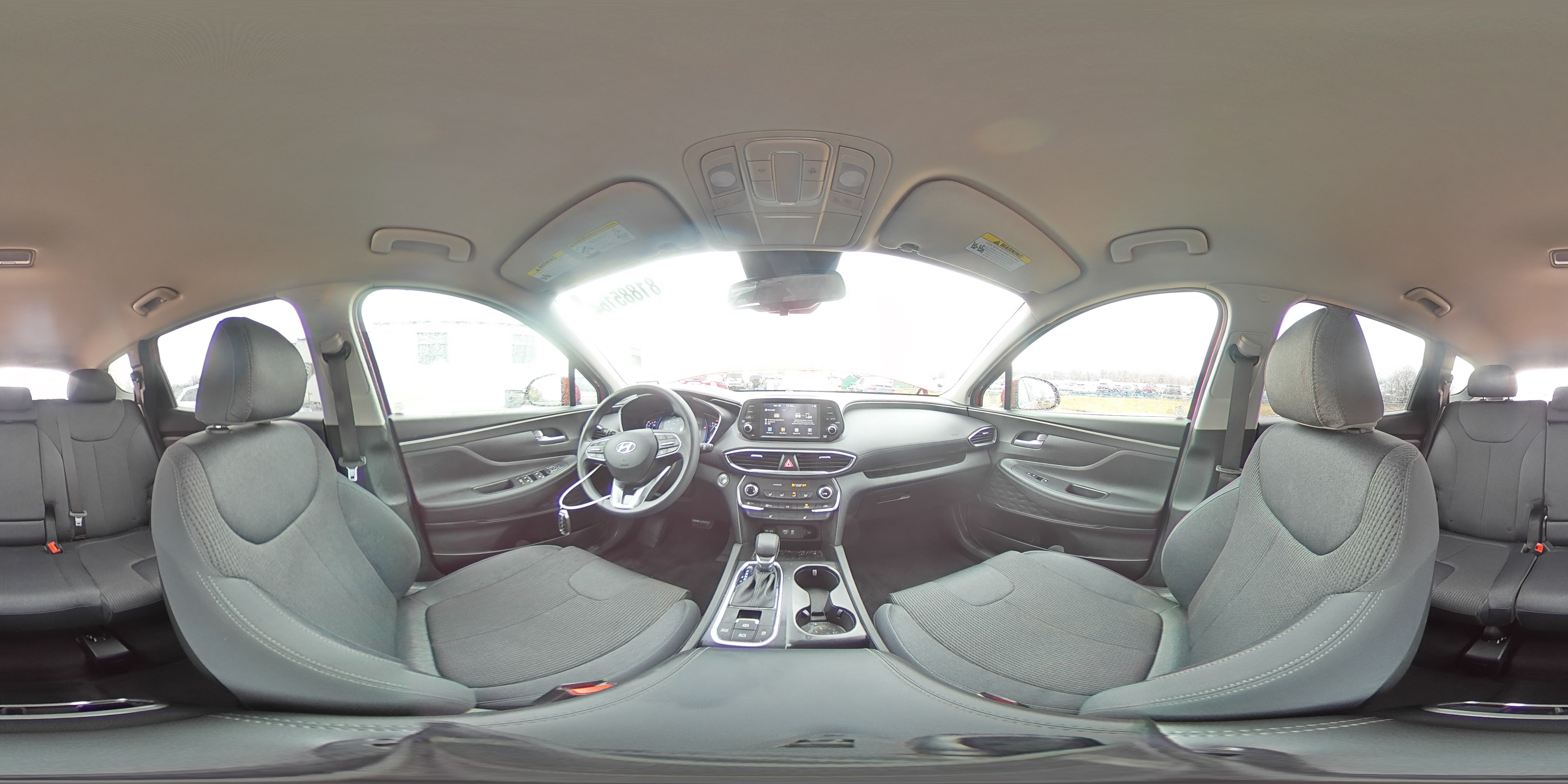 2019 Hyundai Santa Fe - Image 16