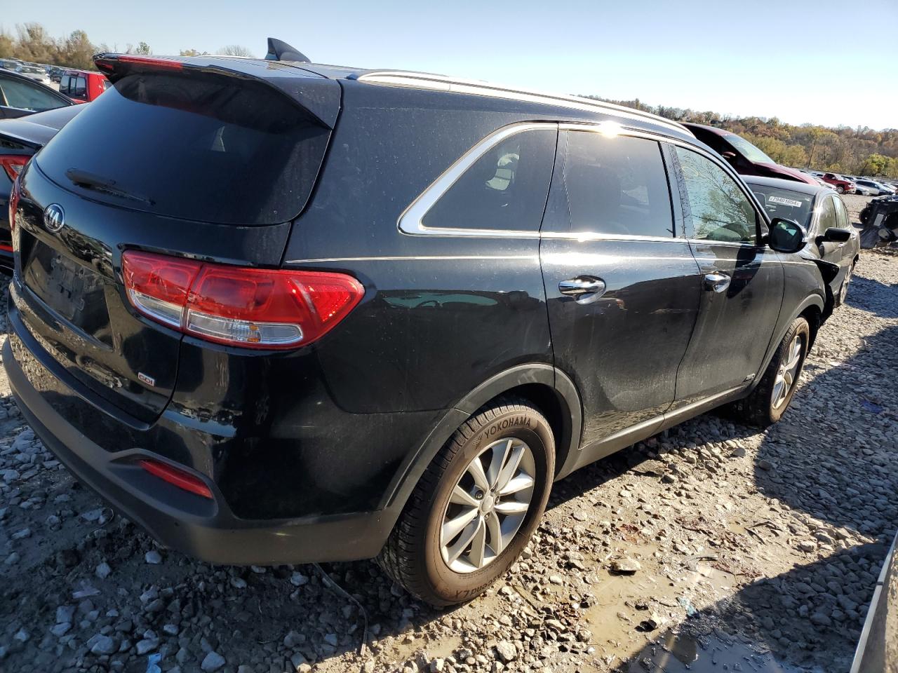 2016 Kia Sorento - Image 3