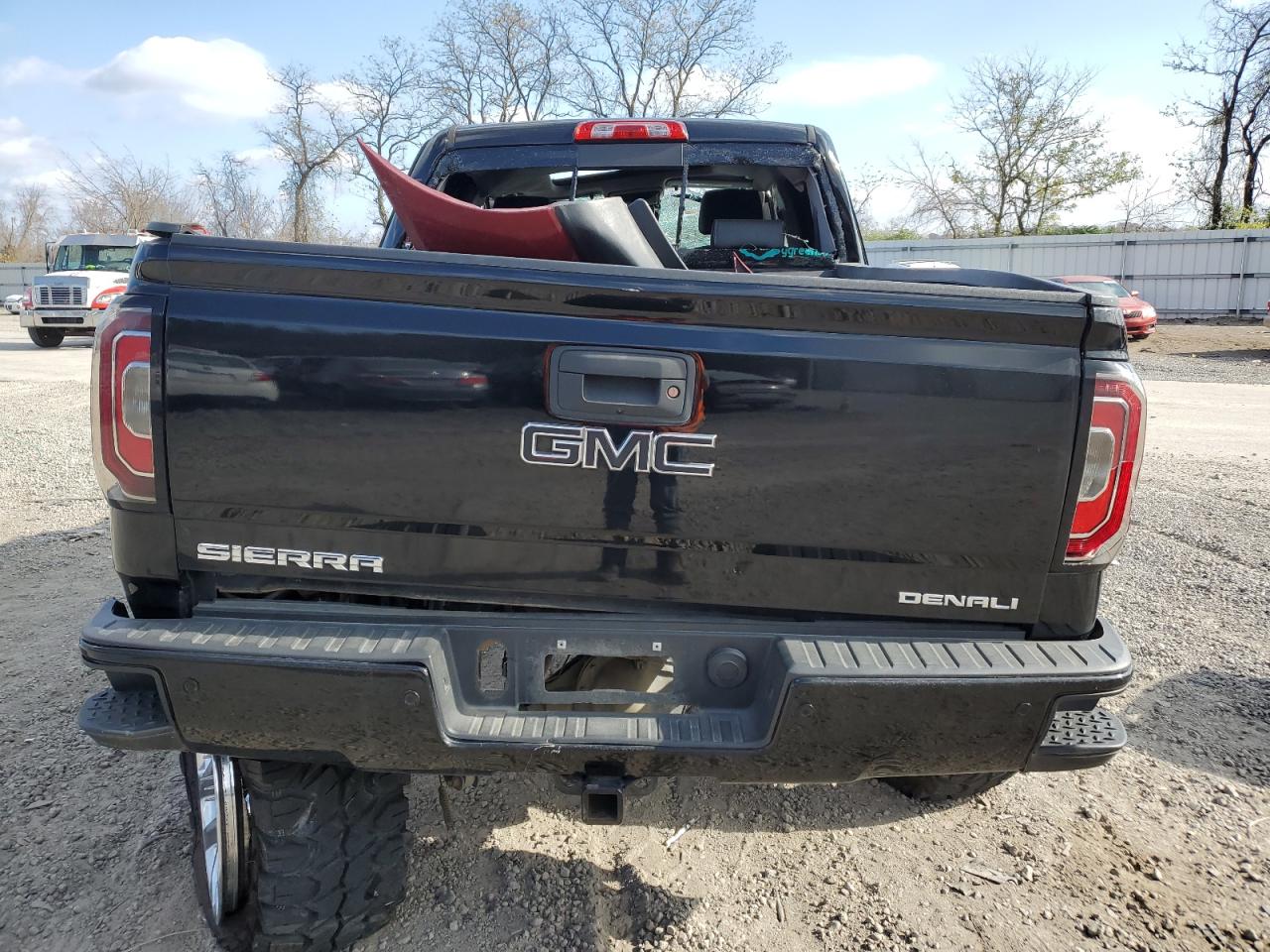 2017 GMC Sierra K1500 Denali VIN: 3GTU2PEJ9HG282880 Lot: 79814894