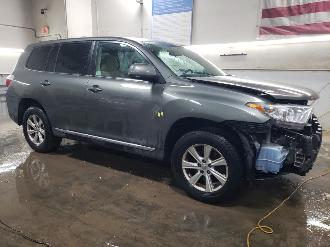 2012 Toyota Highlander - Image 4