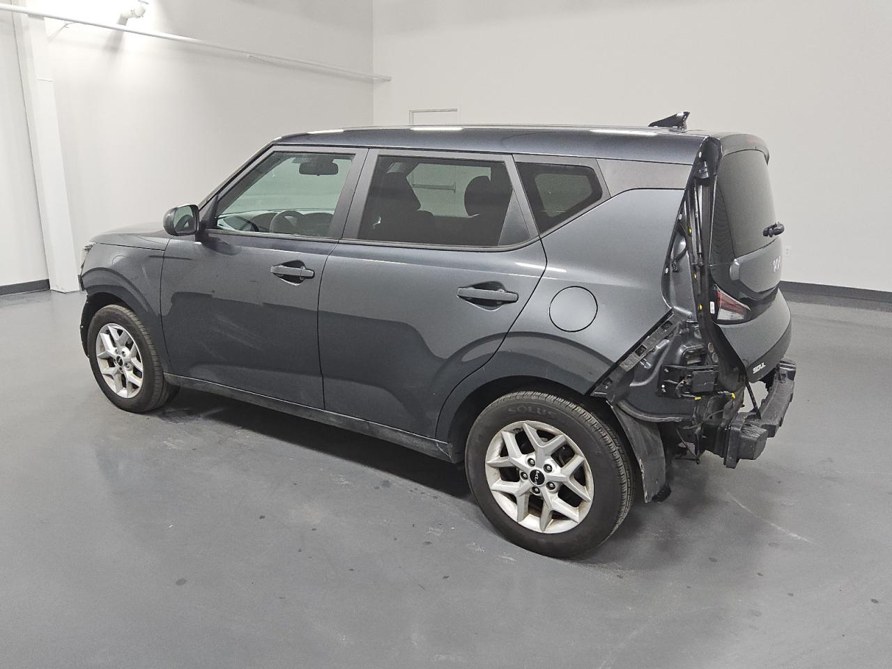 2023 Kia Soul - Image 2