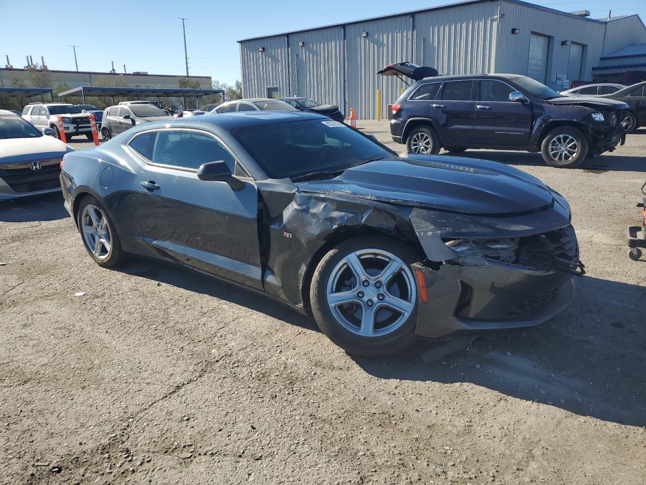 2019 Chevrolet Camaro - Image 4