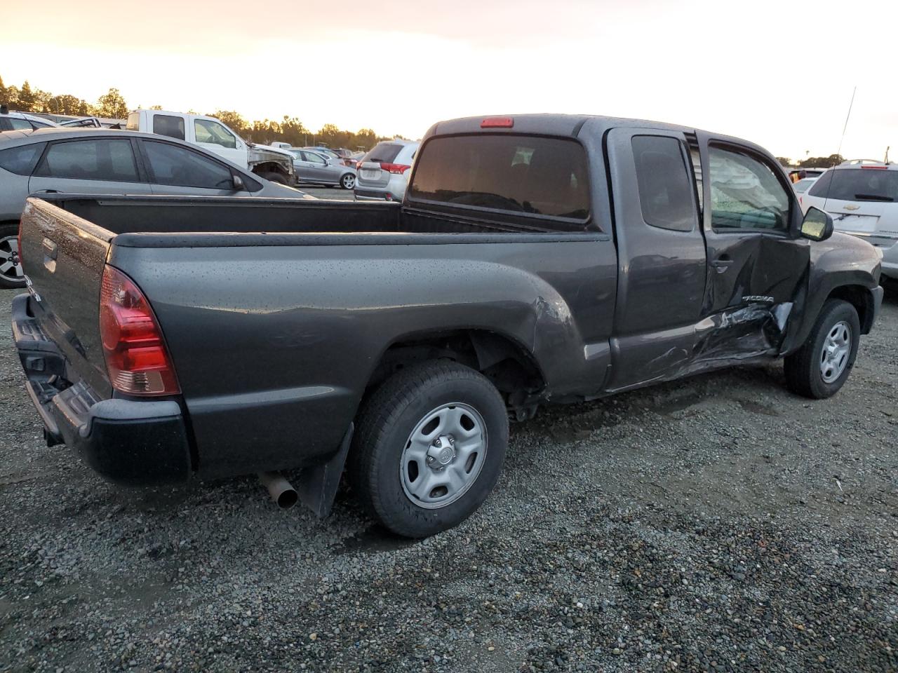 VIN 5TFTX4CN6DX029765 2013 TOYOTA TACOMA no.3