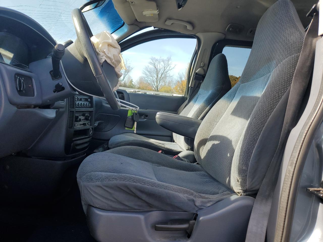 1999 Ford Windstar - Image 7