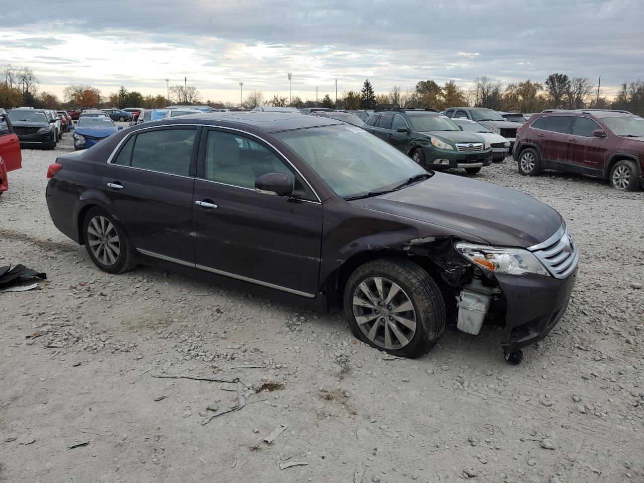 2011 Toyota Avalon - Image 4