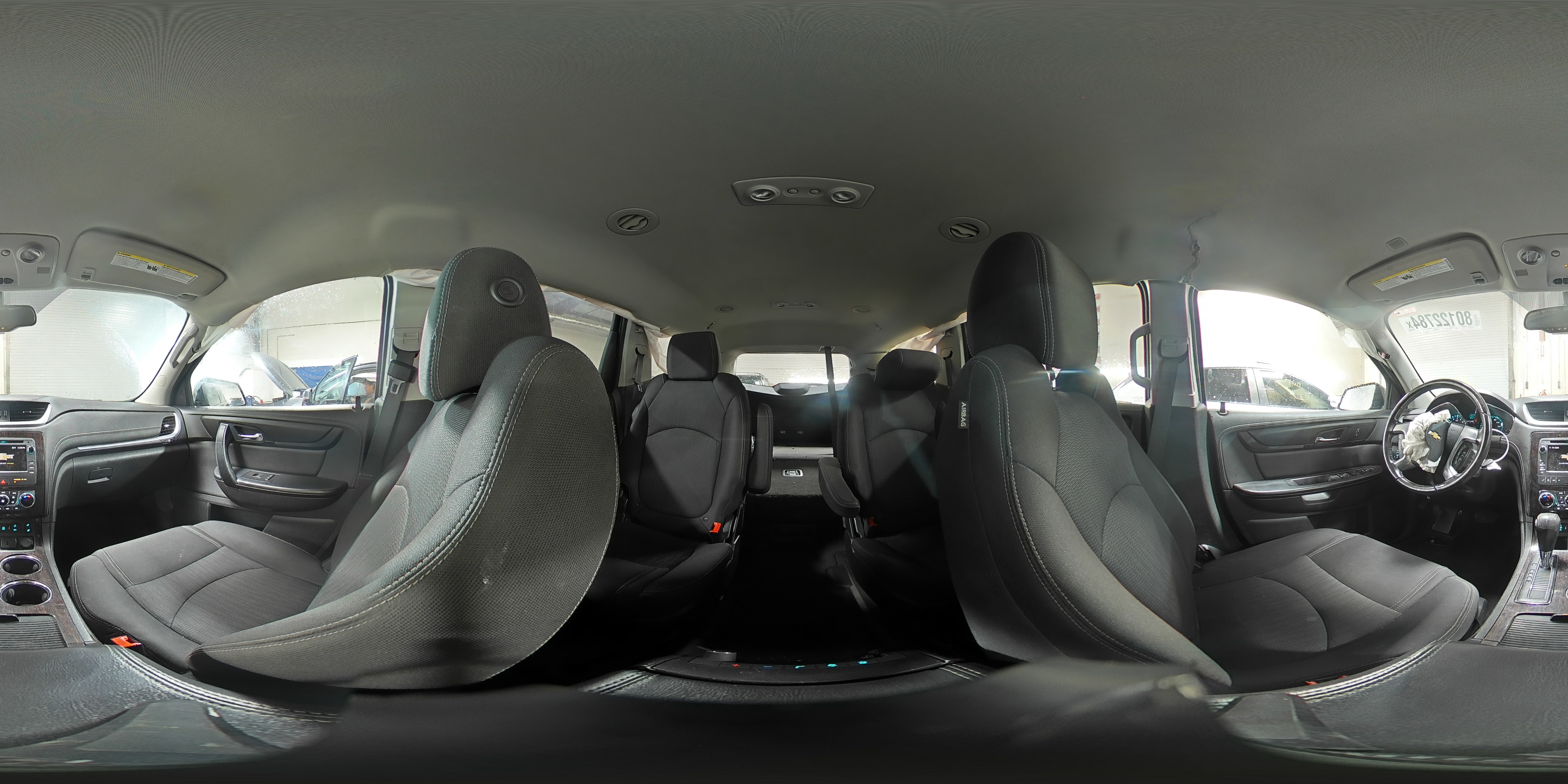 2017 Chevrolet Traverse - Image 15