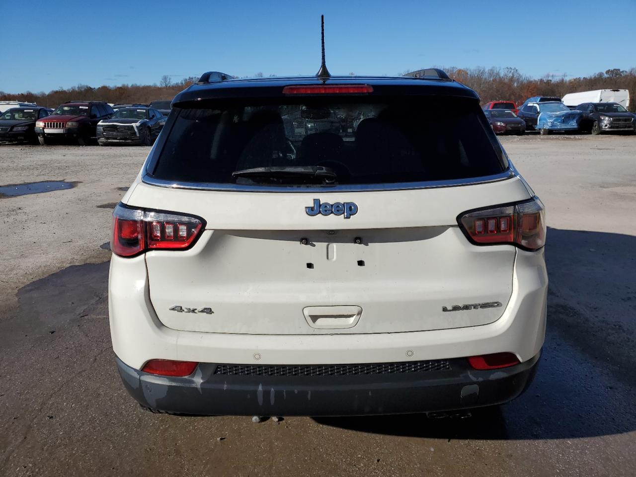 2018 Jeep Compass - Image 6