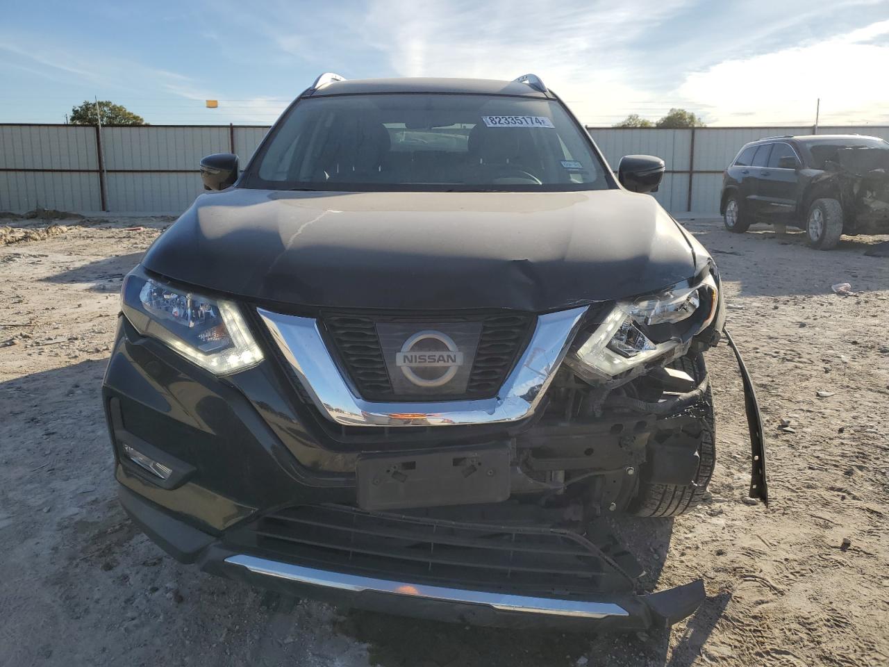 2017 Nissan Rogue - Image 5