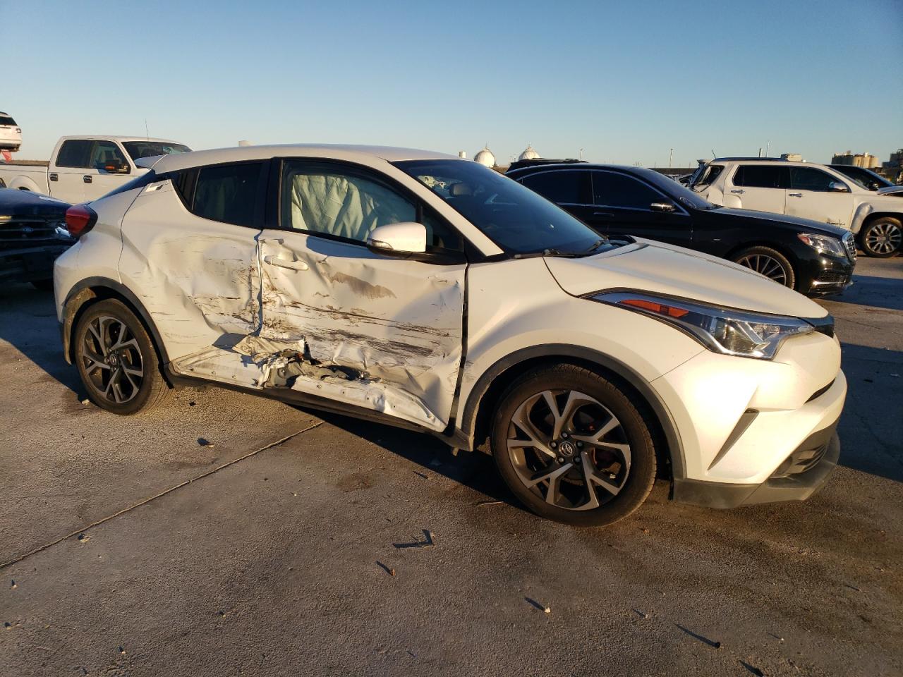 2018 Toyota C-HR - Image 4