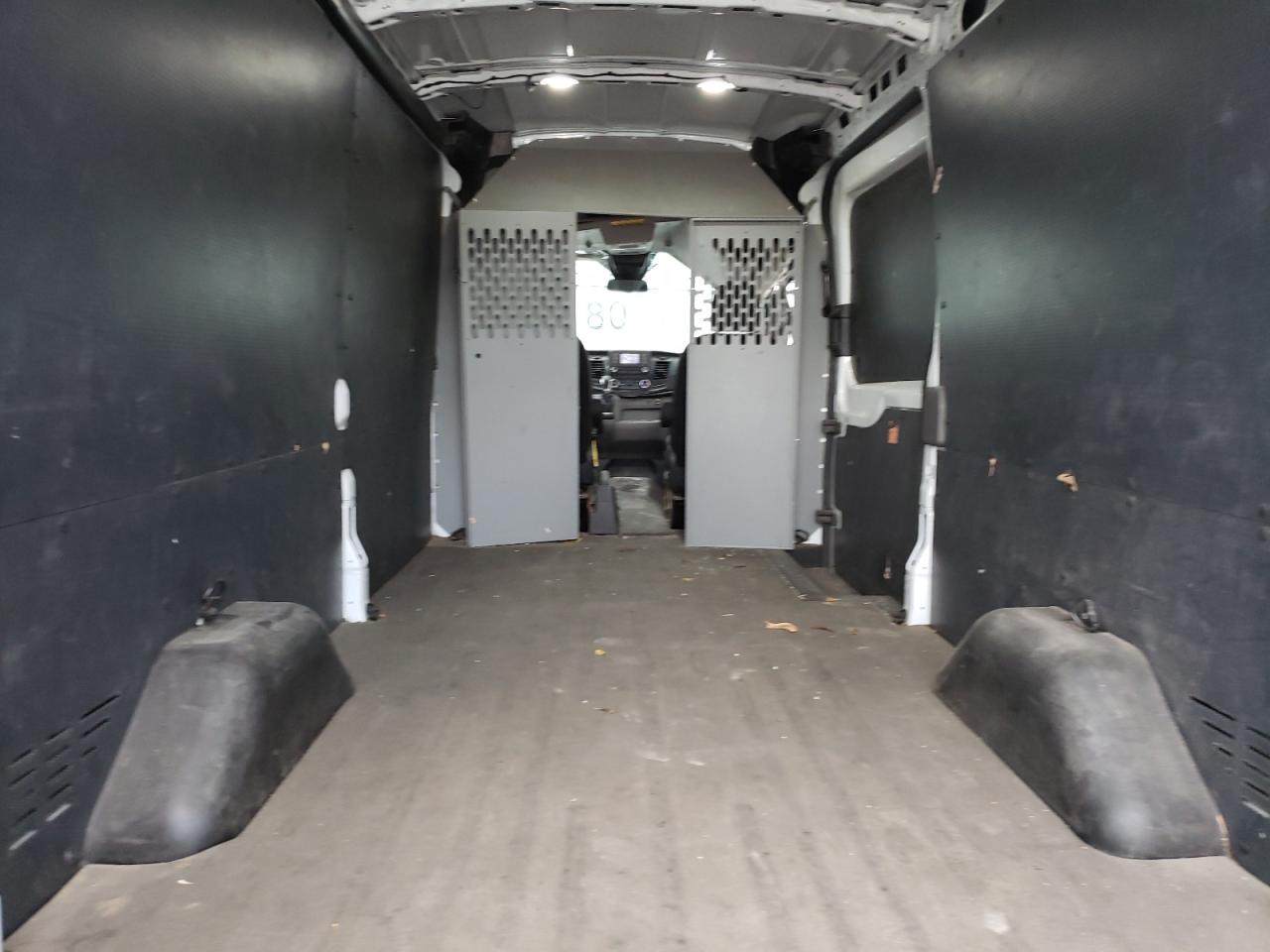 2020 Ford Transit - Image 10