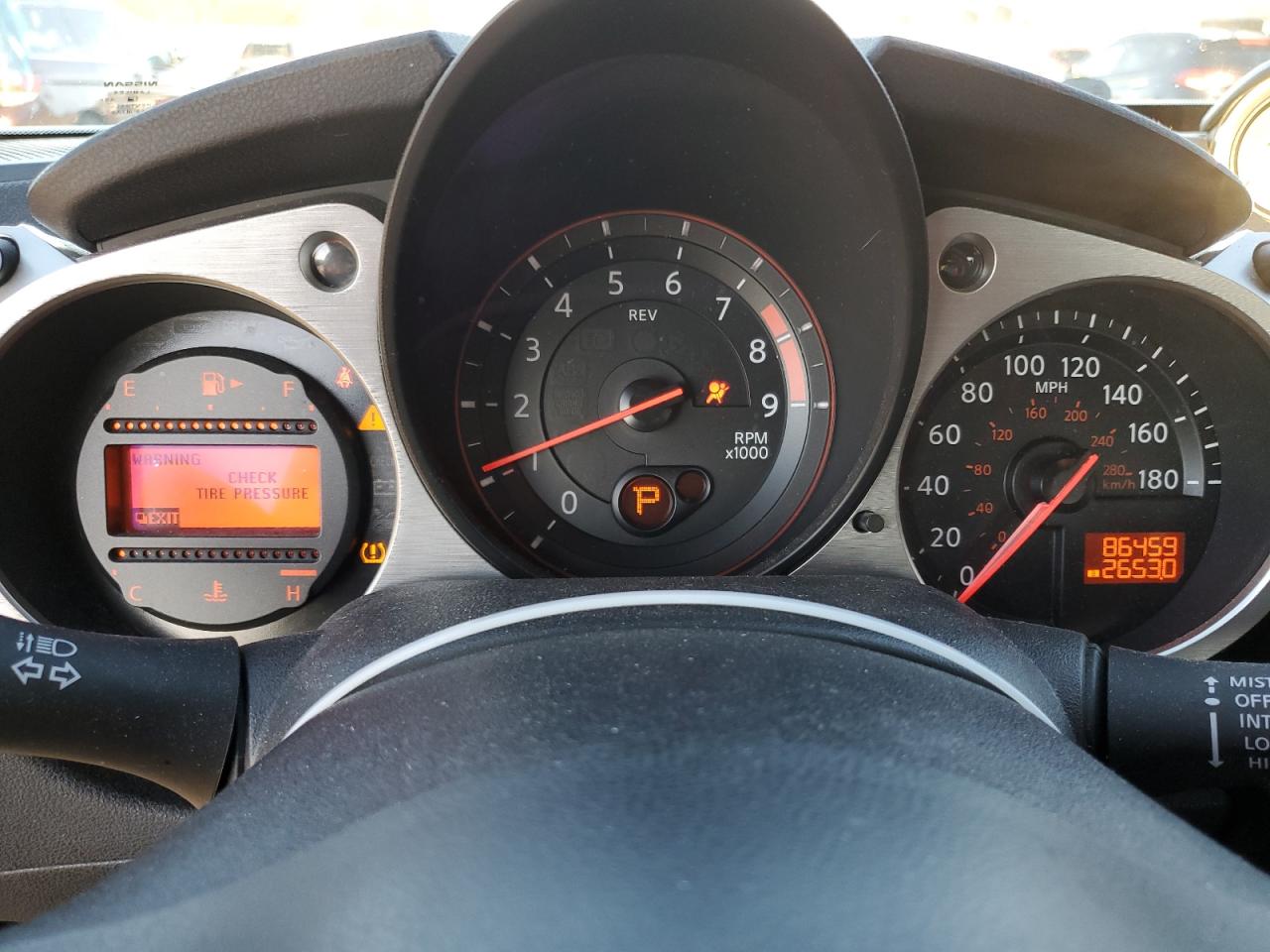 2014 Nissan 370Z - Image 9