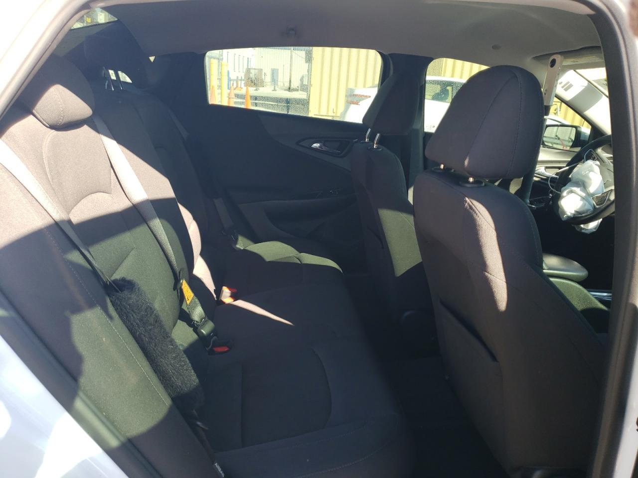 2020 Chevrolet Malibu - Image 10