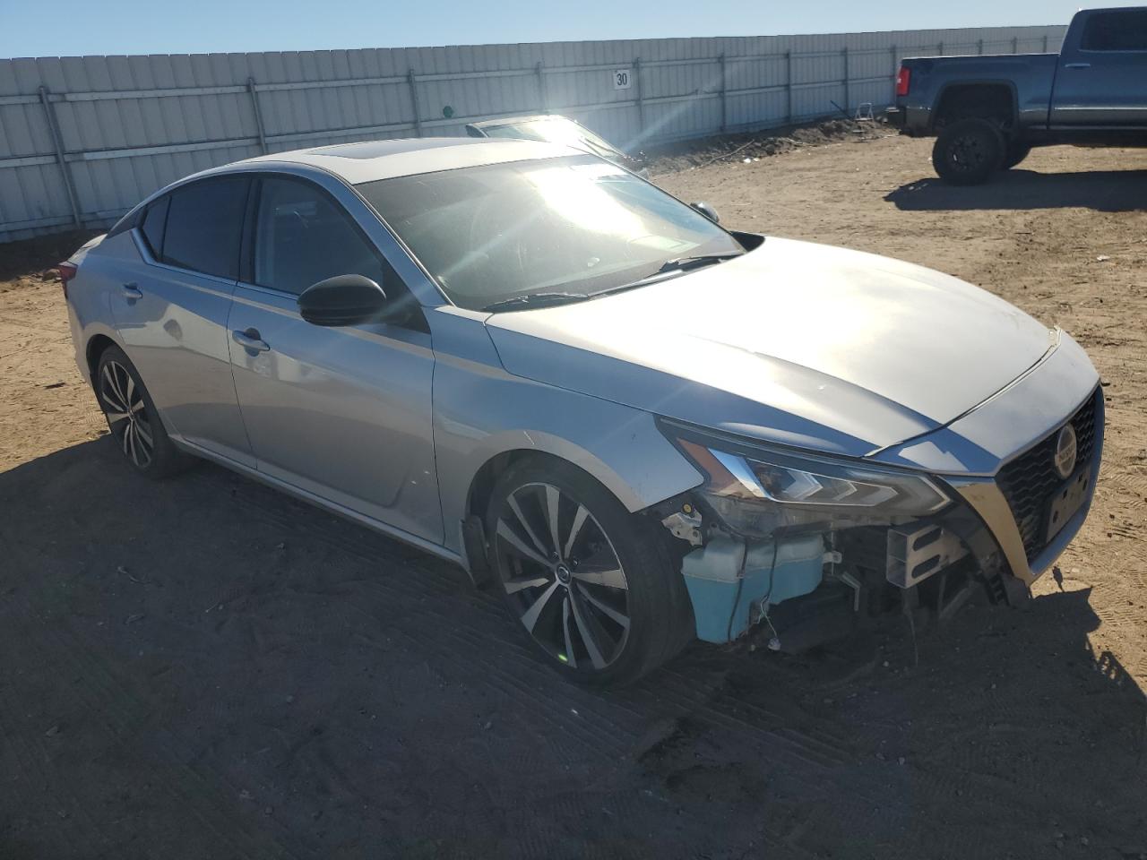 2019 Nissan Altima - Image 4