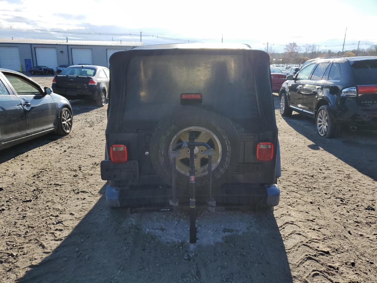 2006 Jeep Wrangler / Tj Sport VIN: 1J4FA49S16P720940 Lot: 81181104