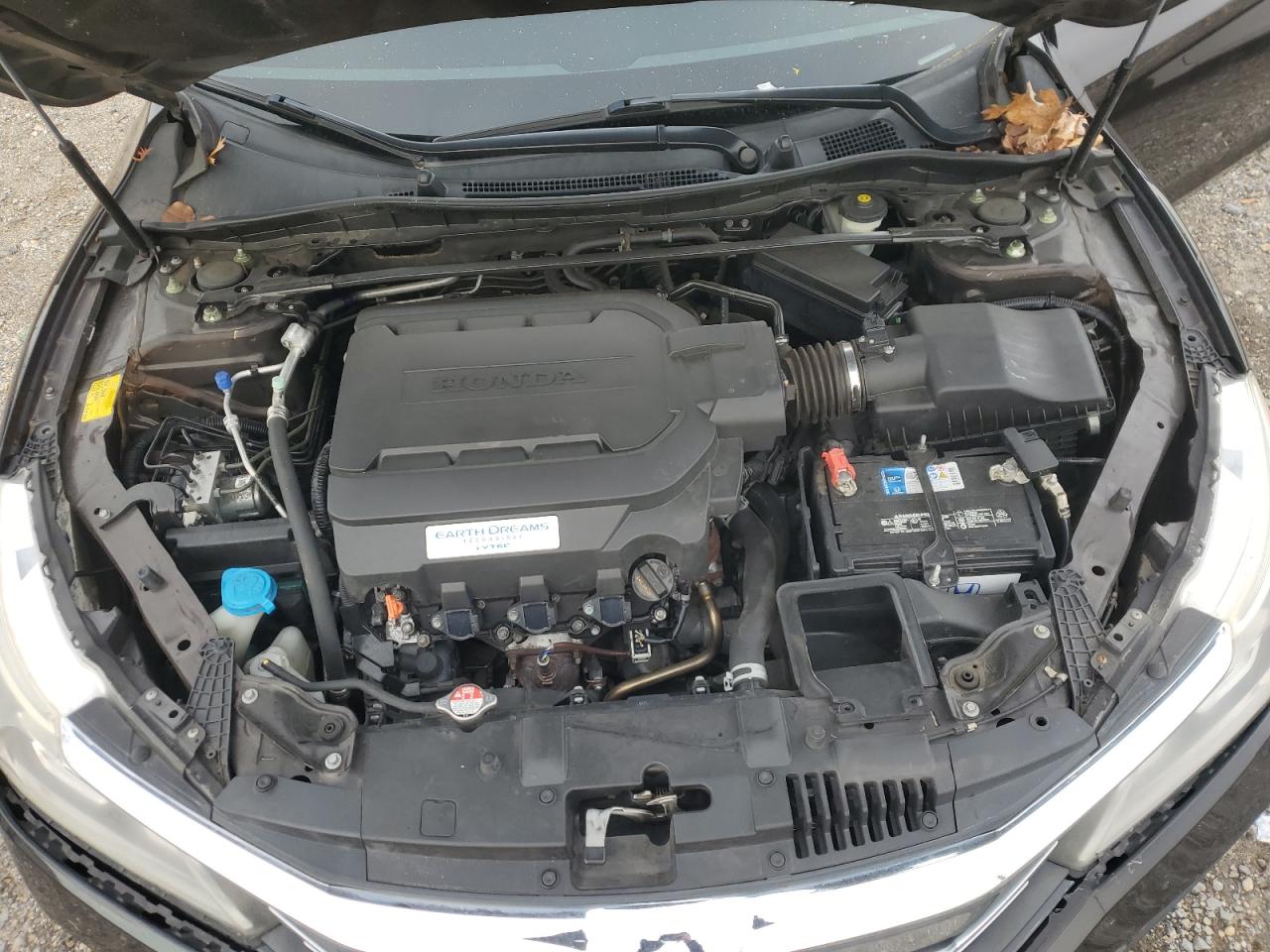 2017 Honda Accord - Image 11