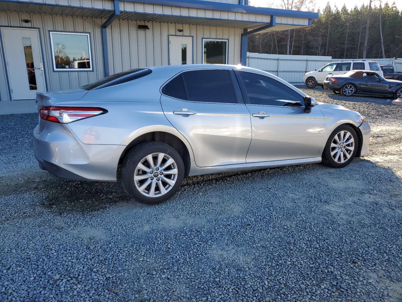 2018 Toyota Camry - Image 3